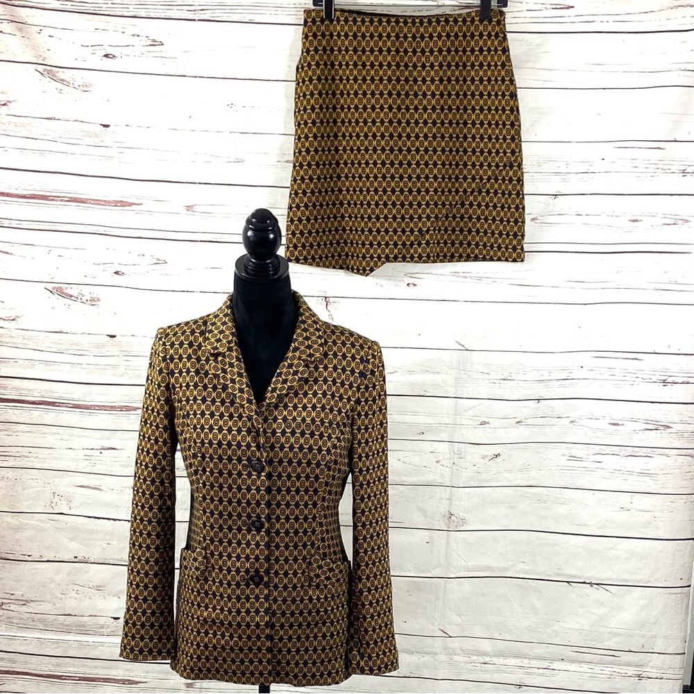 Cabi 2PC Skirt Suit Blazer Size M Skirt Size S Standout Kensington Proper.